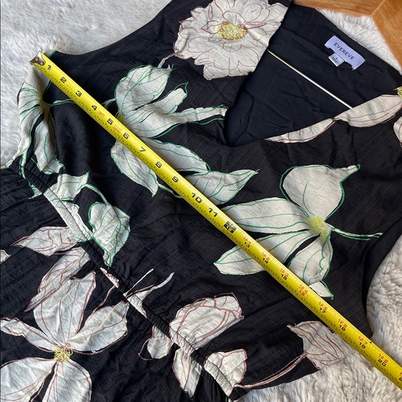 Evereve Georgia Black and White Floral Maxi Dress - Picture 10 of 11